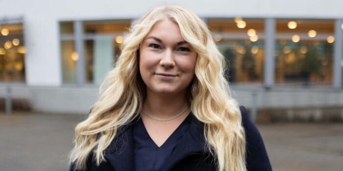 b046e357 d24e 409e 8f6f 8aed3ddfb960