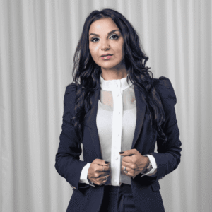 Shoka Åhrman, sparekonom på SPP och Storebrand