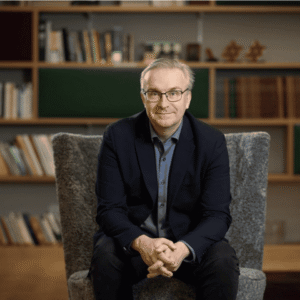 Peter Hellberg, förbundsordförande, tycker det är dags att företagsledare investera i anställdas kompetens